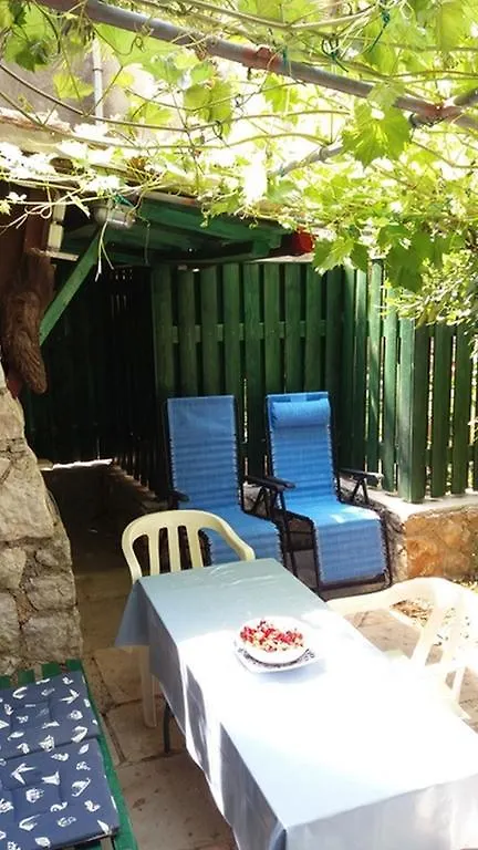 House Markovina Cres Holiday home